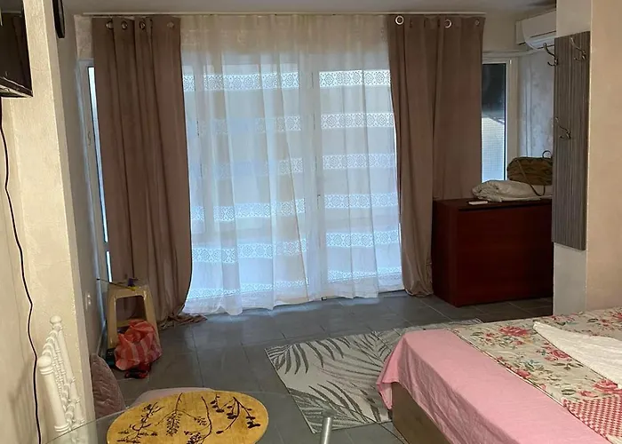 דירה паритон партер *